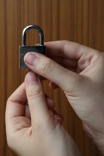 Waterbury CT Locksmith Store Waterbury, CT 203-528-0515 - residential-lockouts